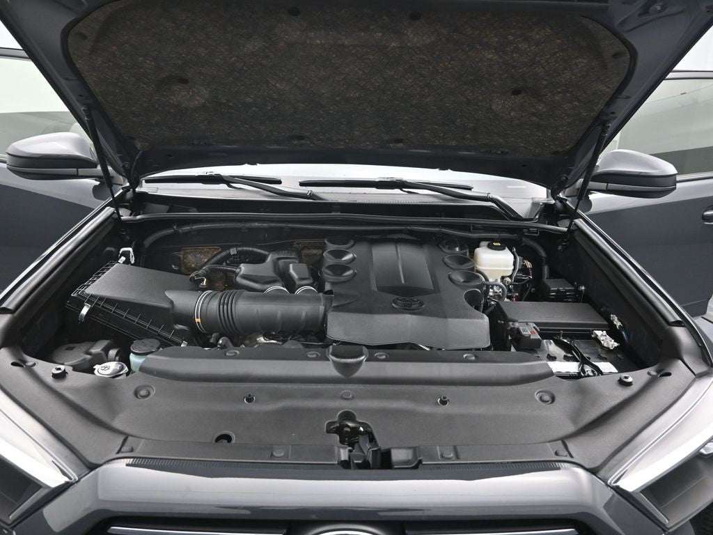 2024 Toyota 4Runner TRD Off-Road