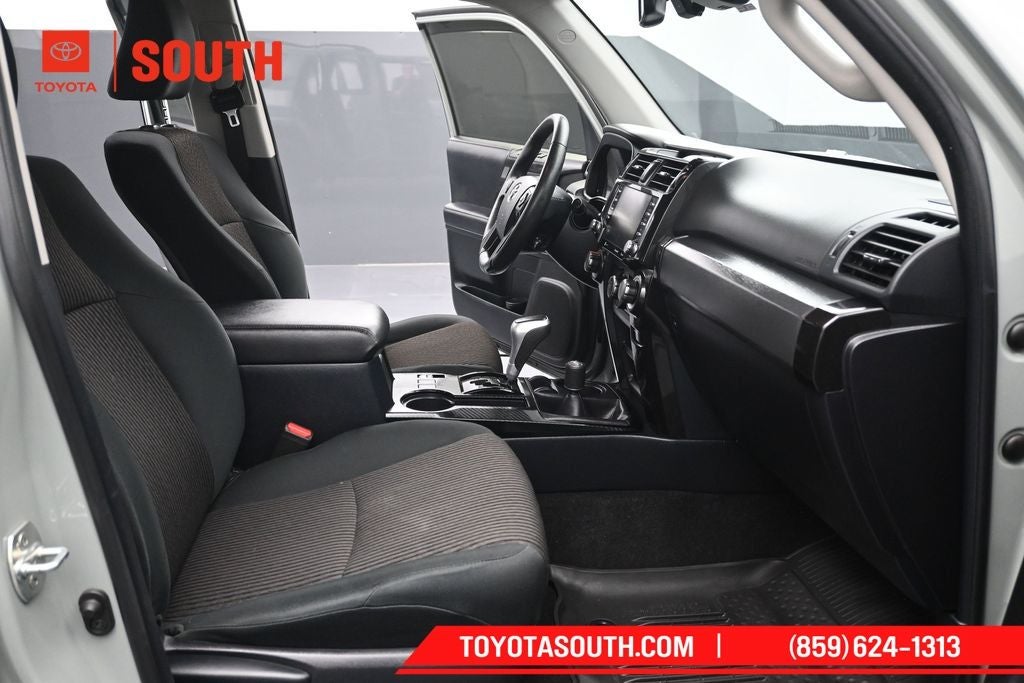 2023 Toyota 4Runner TRD Off-Road
