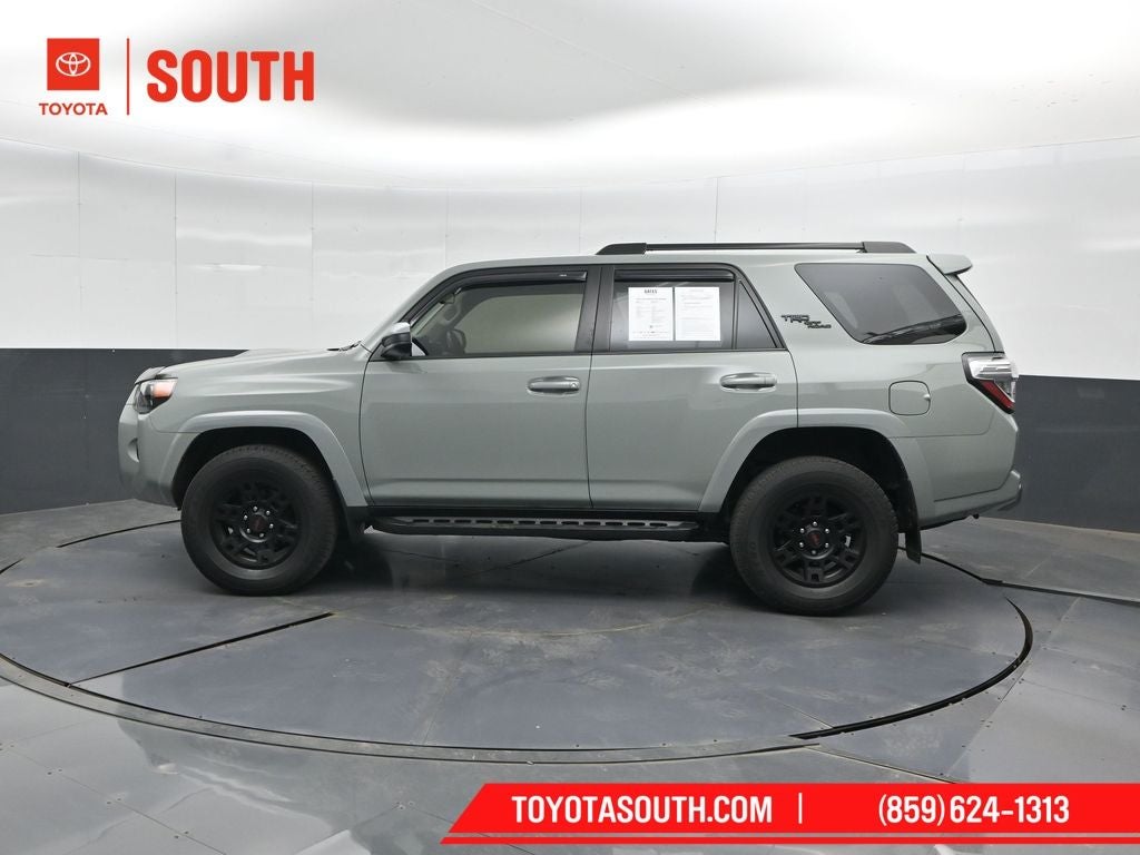2023 Toyota 4Runner TRD Off-Road