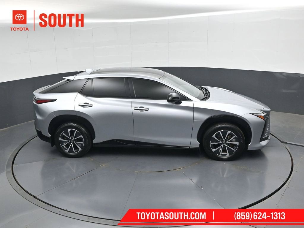 2024 Lexus RZ 450e Premium