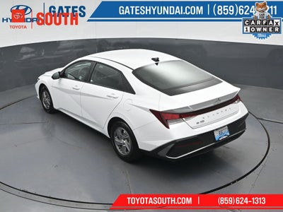 2025 Hyundai Elantra SE