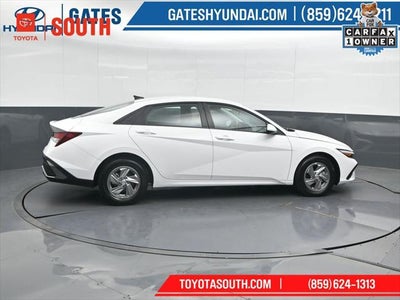 2025 Hyundai Elantra SE