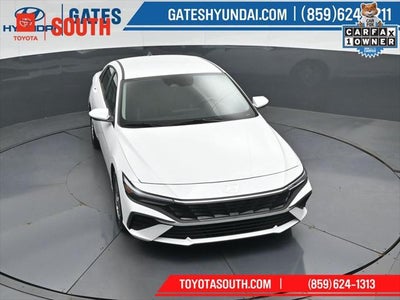 2025 Hyundai Elantra SE