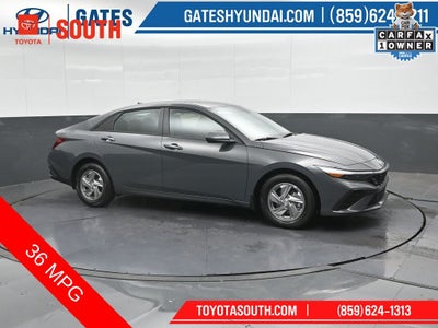 2025 Hyundai Elantra SE