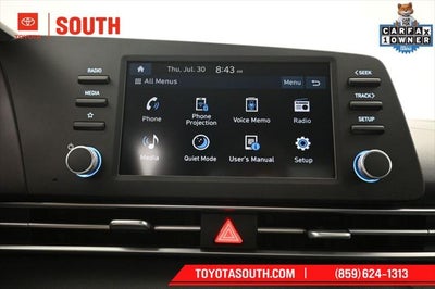 2025 Hyundai Elantra SE