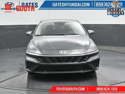 2025 Hyundai Elantra SE