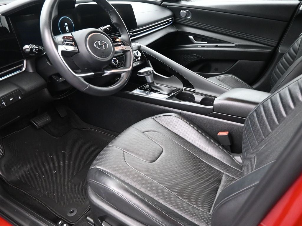 2022 Hyundai Elantra Limited