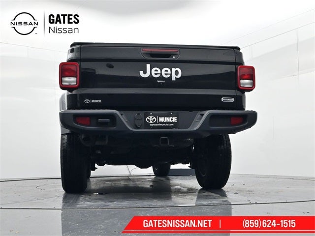 2021 Jeep Gladiator Overland
