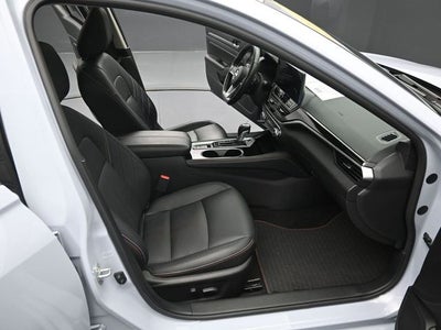 2024 Nissan Altima 2.0 SR