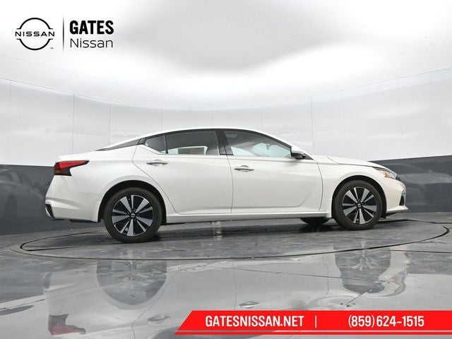 2022 Nissan Altima 2.5 SL