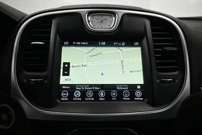 2022 Chrysler 300 Touring