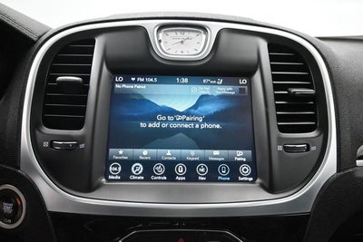 2022 Chrysler 300 Touring
