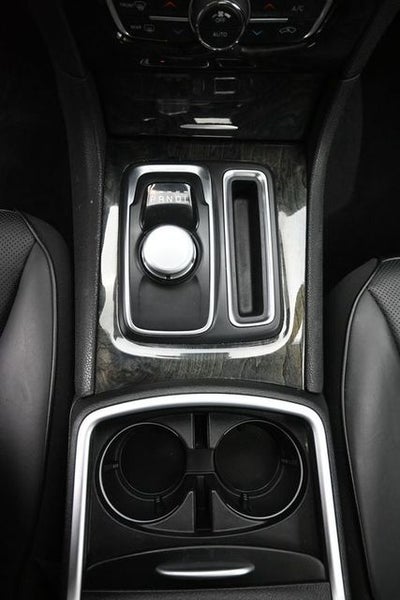 2022 Chrysler 300 Touring