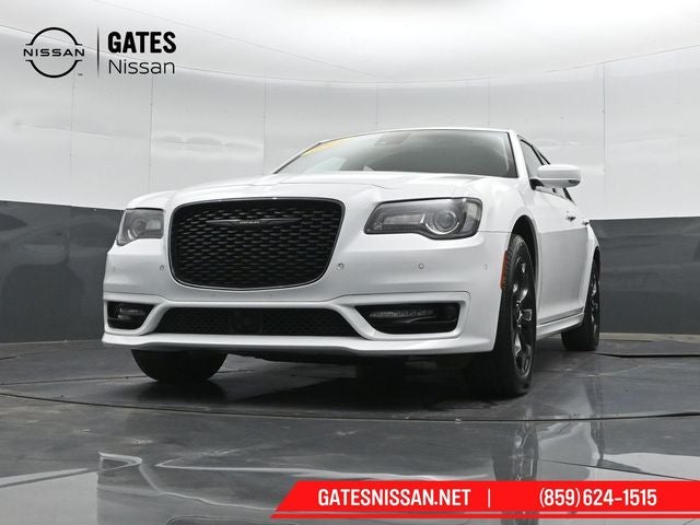 2022 Chrysler 300 Touring