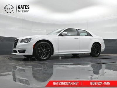 2022 Chrysler 300 Touring