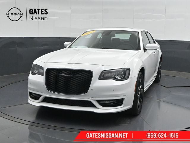 2022 Chrysler 300 Touring