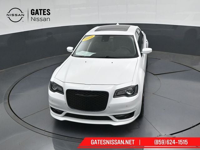 2022 Chrysler 300 Touring