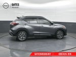 2022 Nissan Kicks SR