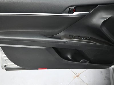 2022 Toyota Camry SE Nightshade