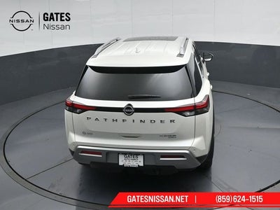 2024 Nissan Pathfinder Platinum