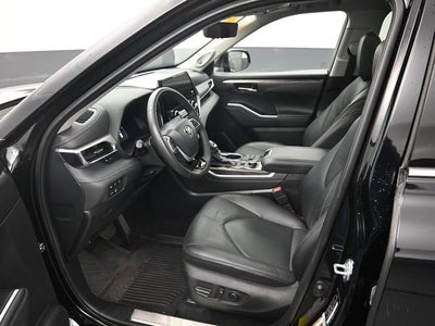 2024 Toyota Highlander Platinum