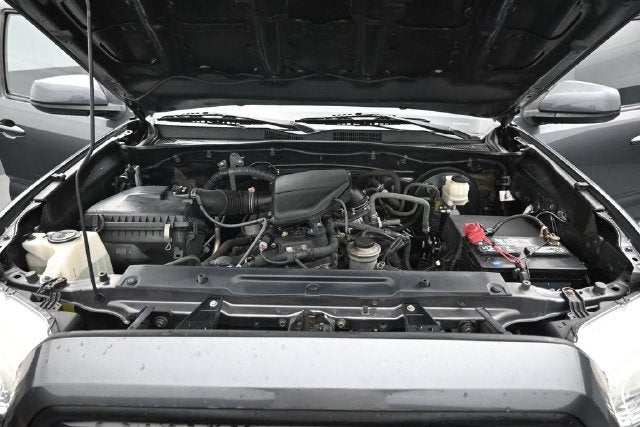 2017 Toyota Tacoma SR