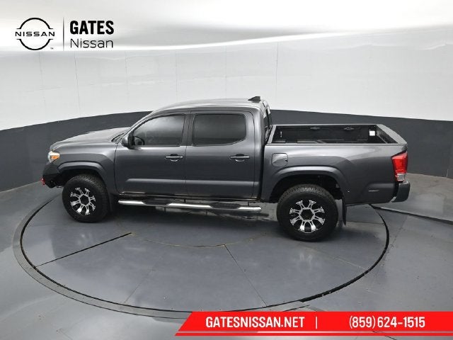 2017 Toyota Tacoma SR