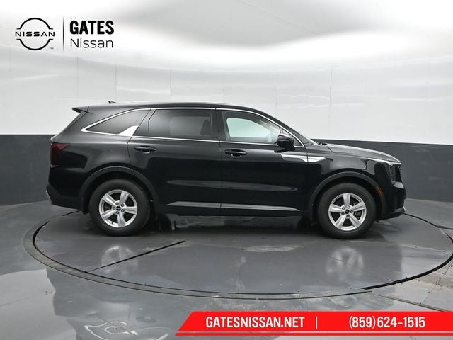 2024 Kia Sorento LX