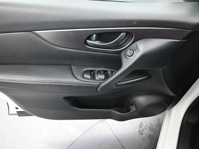 2022 Nissan Rogue Sport S