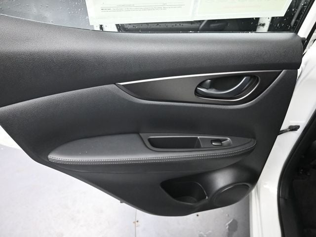 2022 Nissan Rogue Sport S