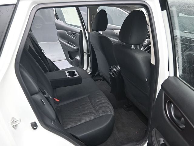 2022 Nissan Rogue Sport S