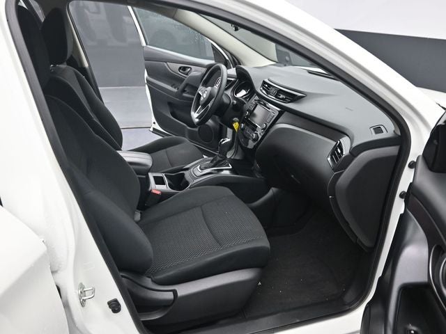 2022 Nissan Rogue Sport S