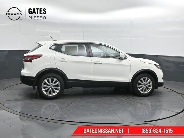 2022 Nissan Rogue Sport S