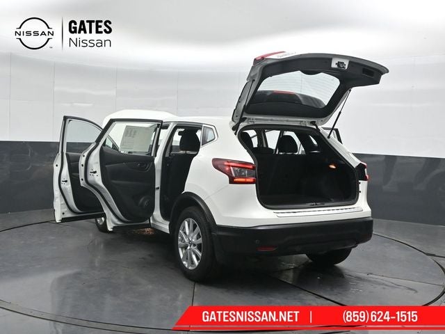 2022 Nissan Rogue Sport S