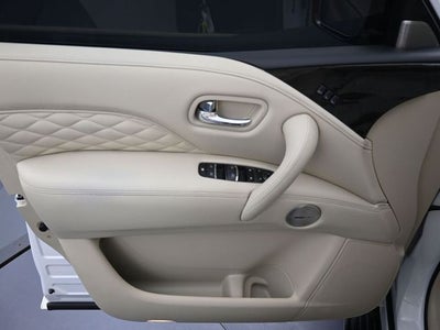 2024 INFINITI QX80 Sensory