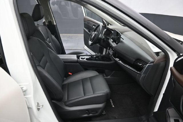 2023 Nissan Rogue SL Premium Package