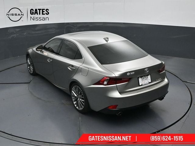 2016 Lexus IS 300