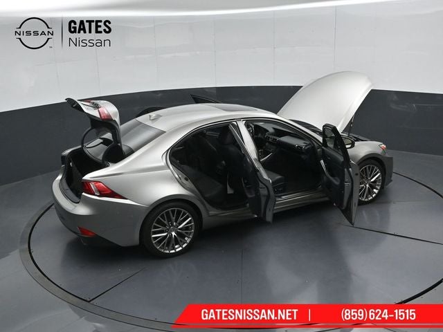 2016 Lexus IS 300