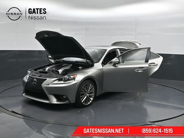 2016 Lexus IS 300