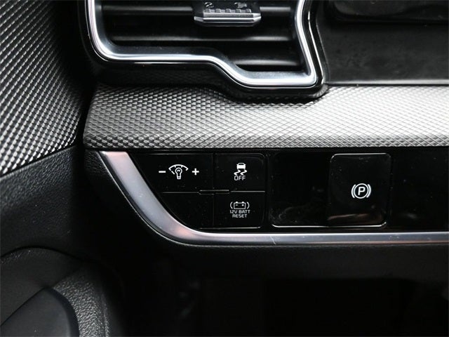 2025 Kia Sportage Hybrid LX