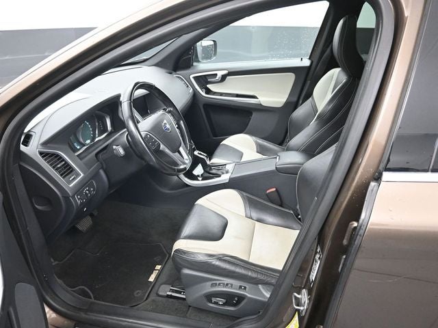 2015 Volvo XC60 T5 Premier