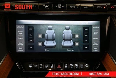 2022 Jeep Grand Wagoneer Series III