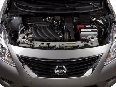 2013 Nissan Versa SV