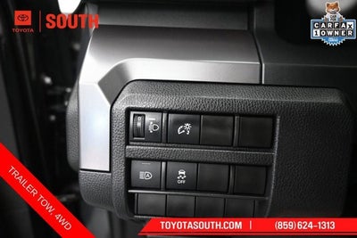 2025 Toyota Tacoma 4WD SR5
