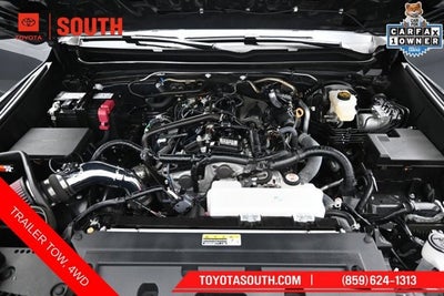 2025 Toyota Tacoma 4WD SR5