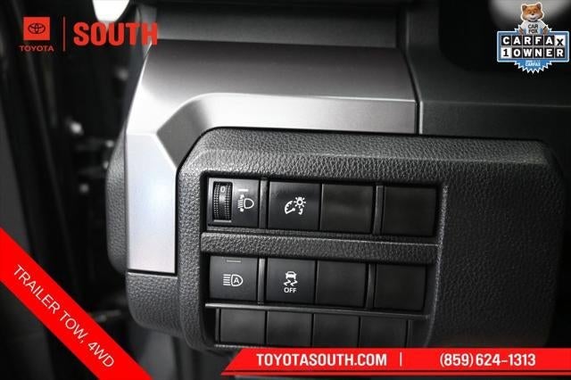 2025 Toyota Tacoma 4WD SR5