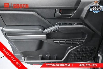 2025 Toyota Tacoma 4WD SR5