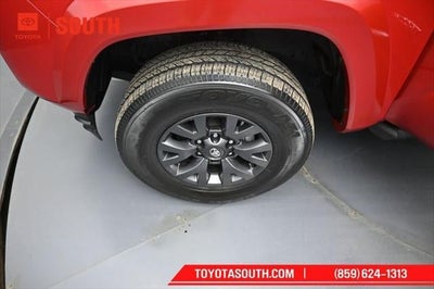 2023 Toyota Tacoma 4WD SR5