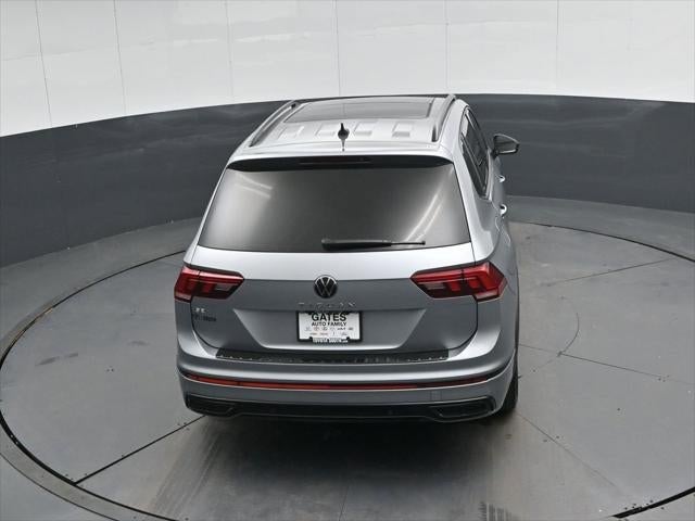 2023 Volkswagen Tiguan SE R-Line Black