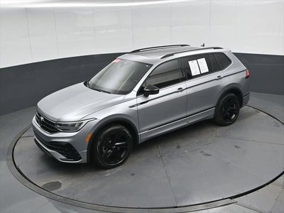 2023 Volkswagen Tiguan SE R-Line Black
